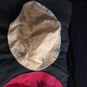 3 beautiful girl sun hats.